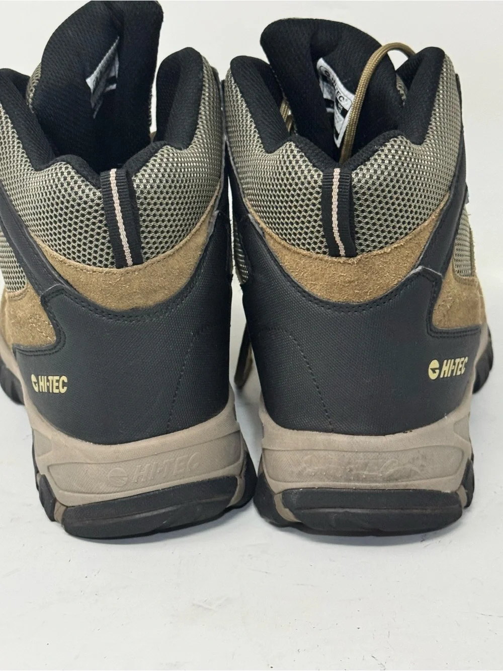 Hi-Tec Men'sBrown Hiking Boots - Durable Trail Footwear Dri-tec waterproof SZ 11